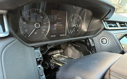 Приборная панель Land Rover Velar TFT